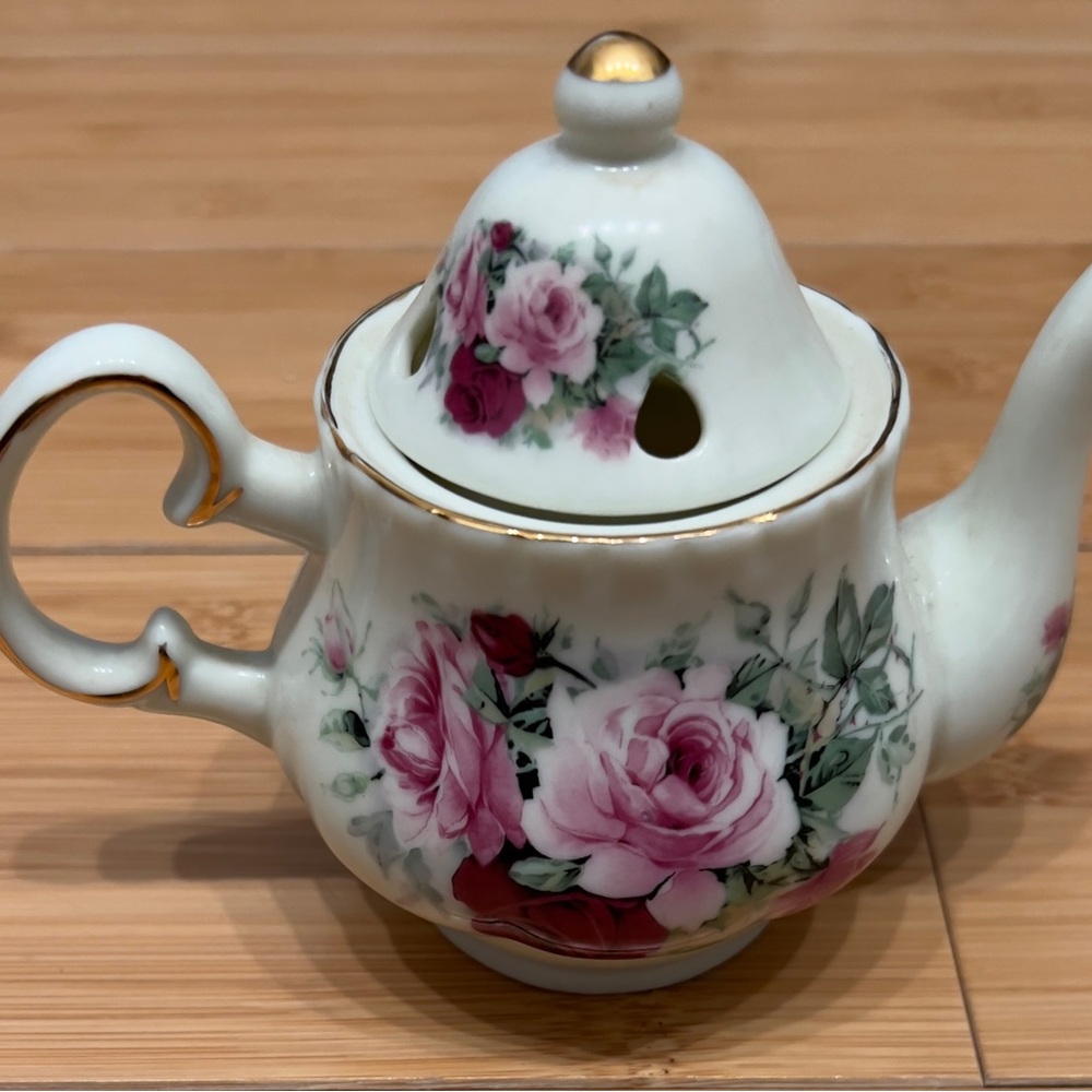 Vintage Rose Teapot with Gold Trim